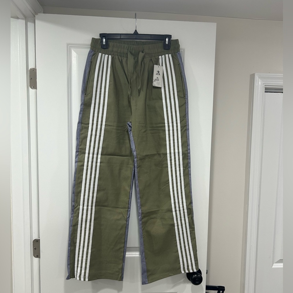 NWT AZ Two-Tone Track Pants for Women - Picture 2 of 7